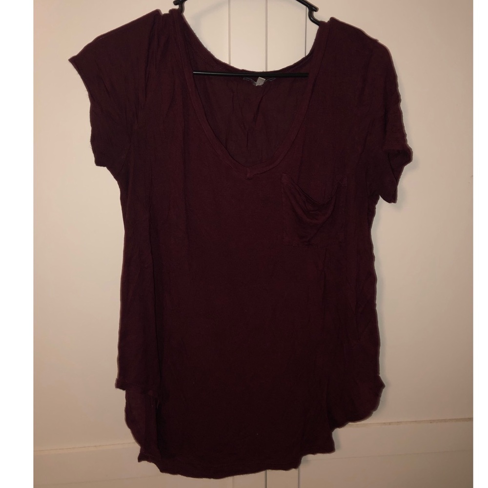 maroon v-neck